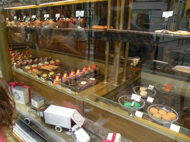  Vitrine de la Patisserie Meert